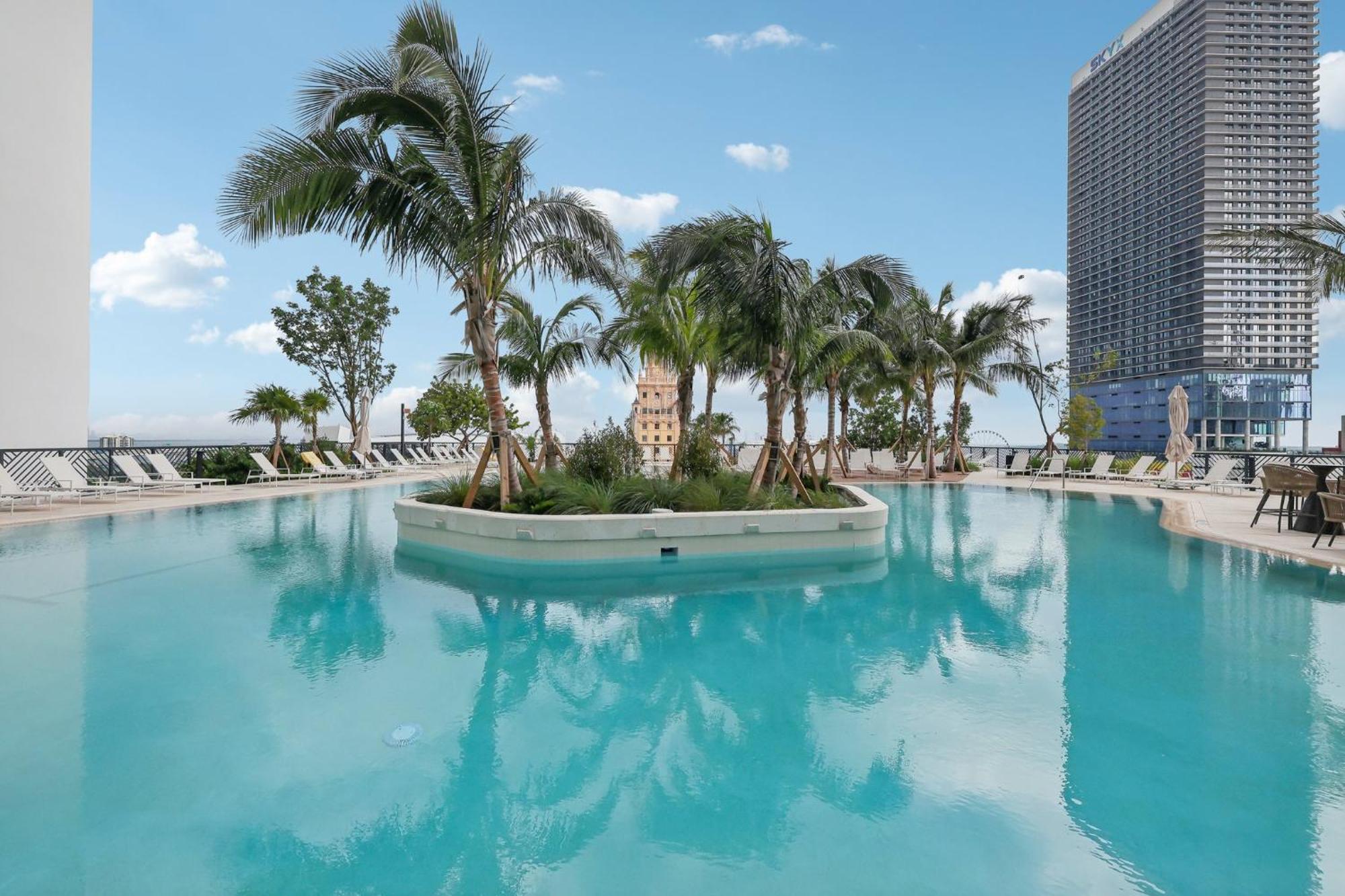 Stunning Lux 2 Bed 2 Bath With Panoramic View From Balcony Aparthotel Miami
