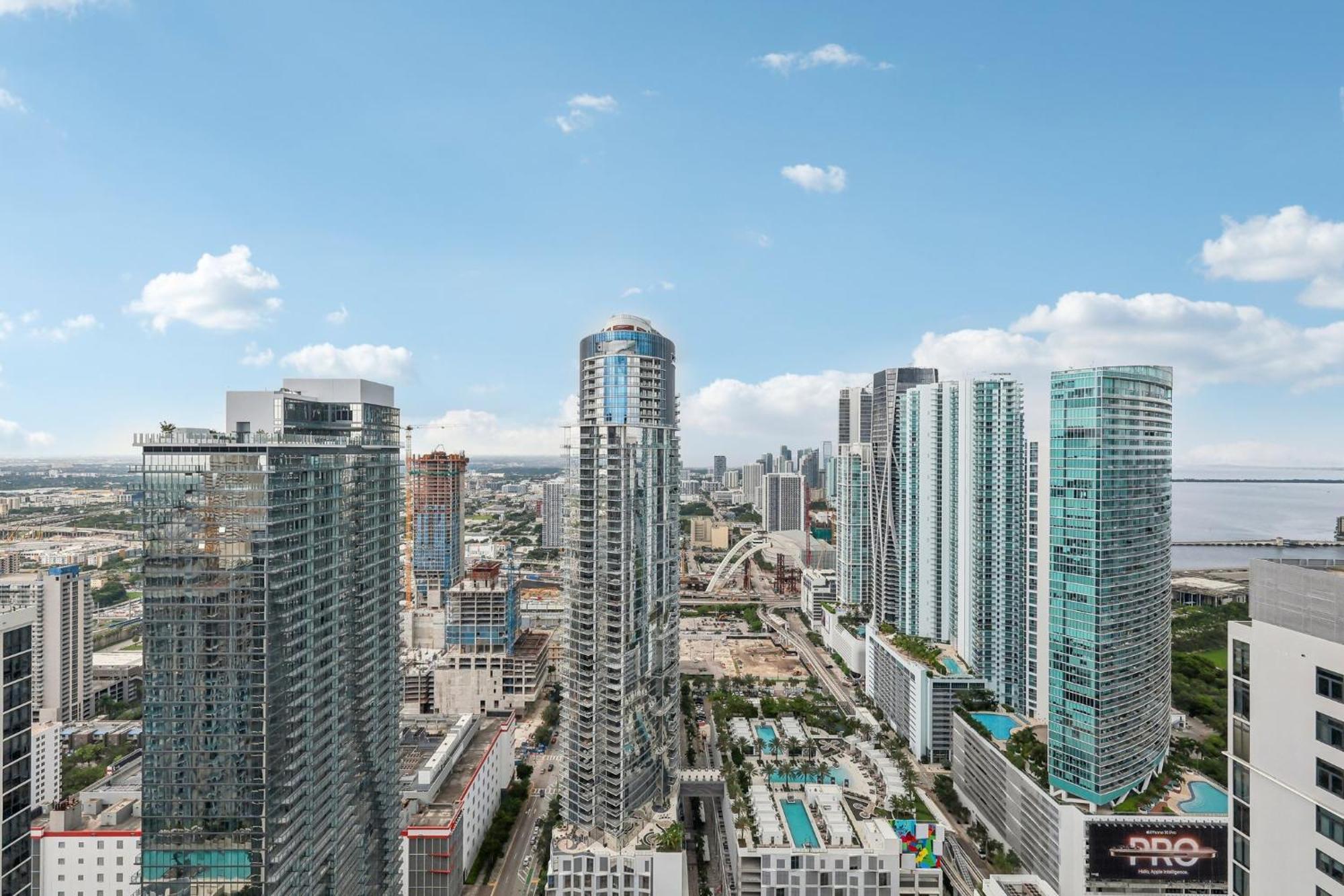 Stunning Lux 2 Bed 2 Bath With Panoramic View From Balcony Aparthotel Miami