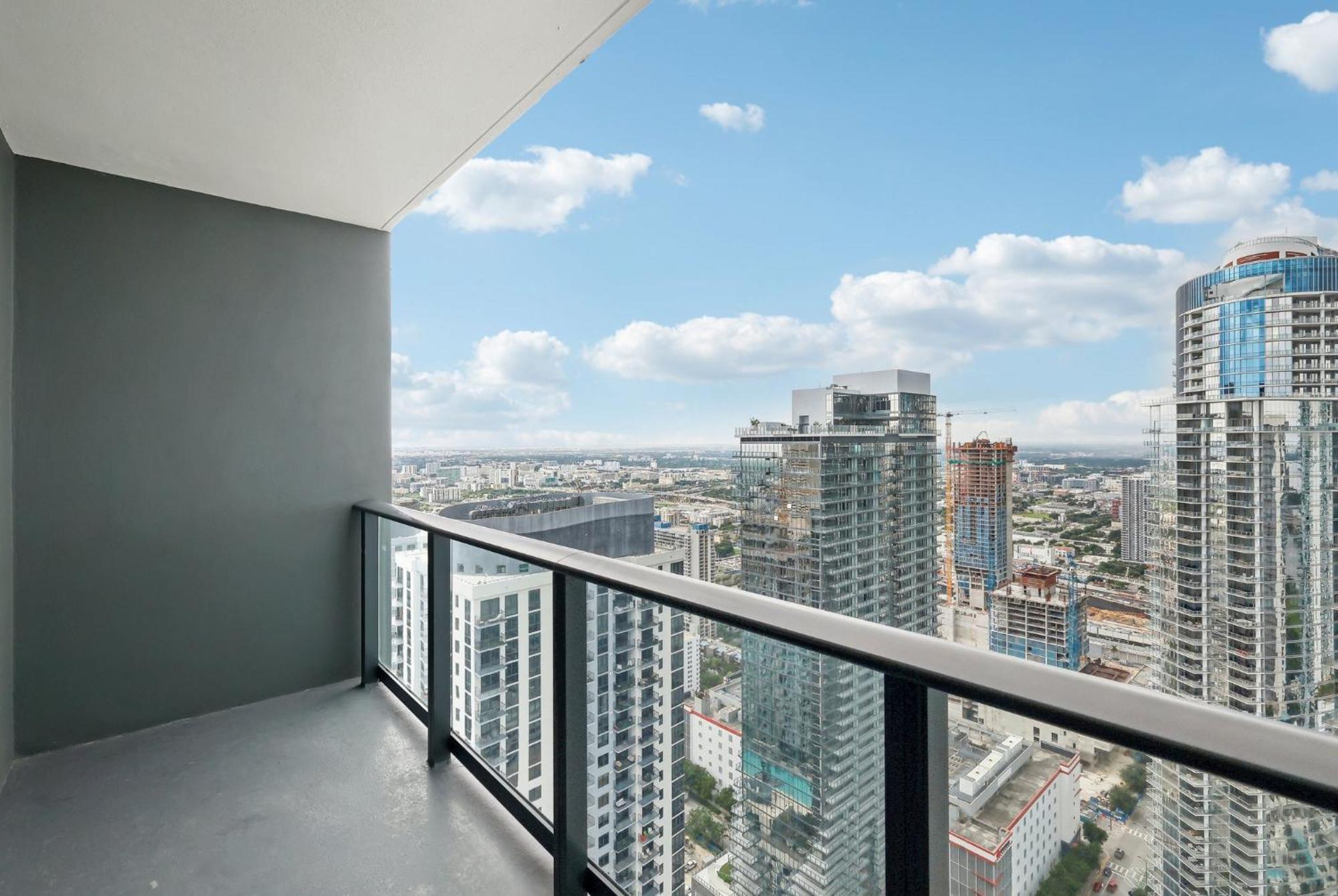 Aparthotel Stunning Lux 2 Bed 2 Bath With Panoramic View From Balcony Miami